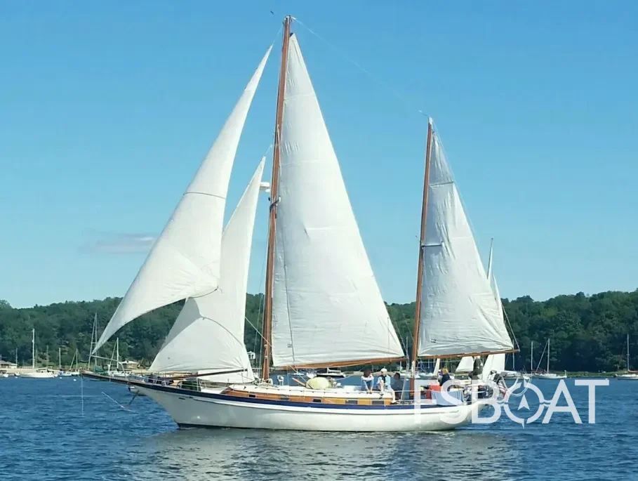 1976 Cheoy Lee Clipper Ketch
