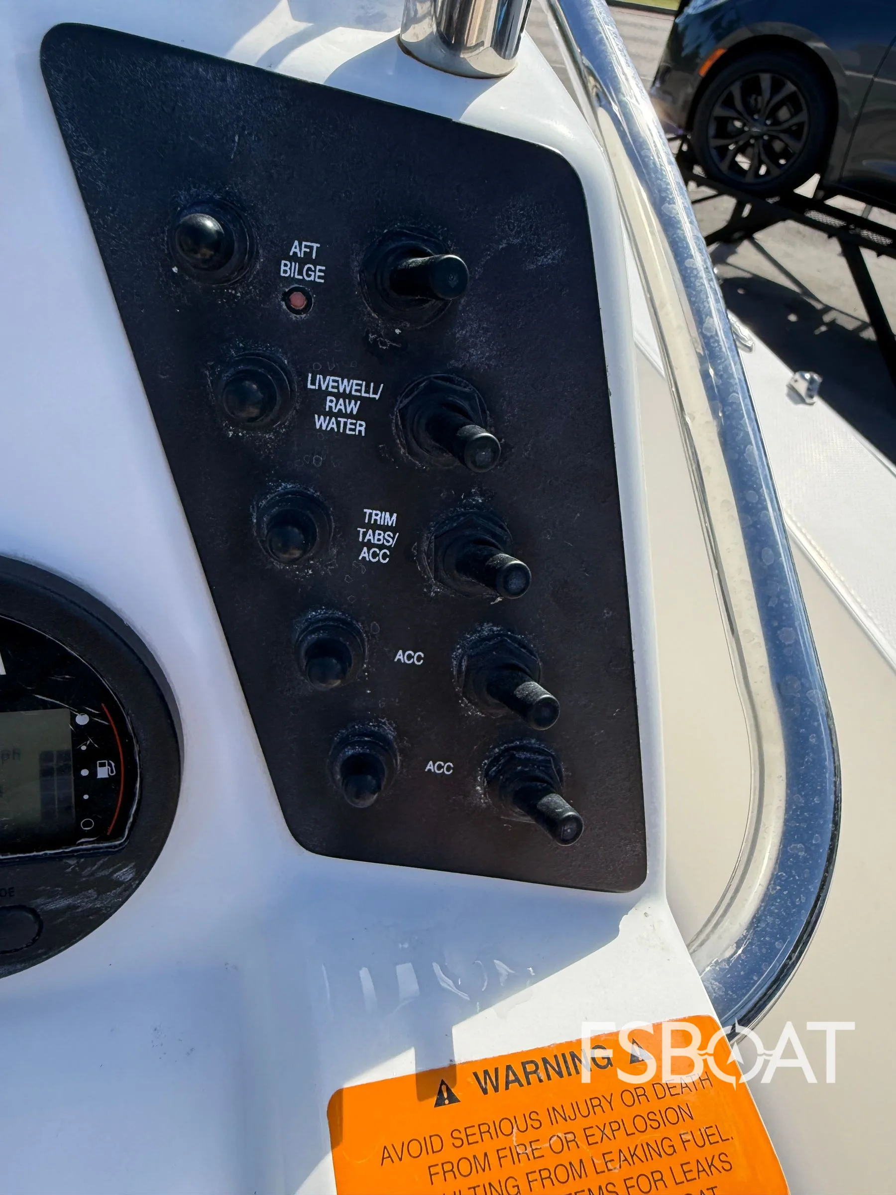 2017 Robalo 206 Cayman - Media 17
