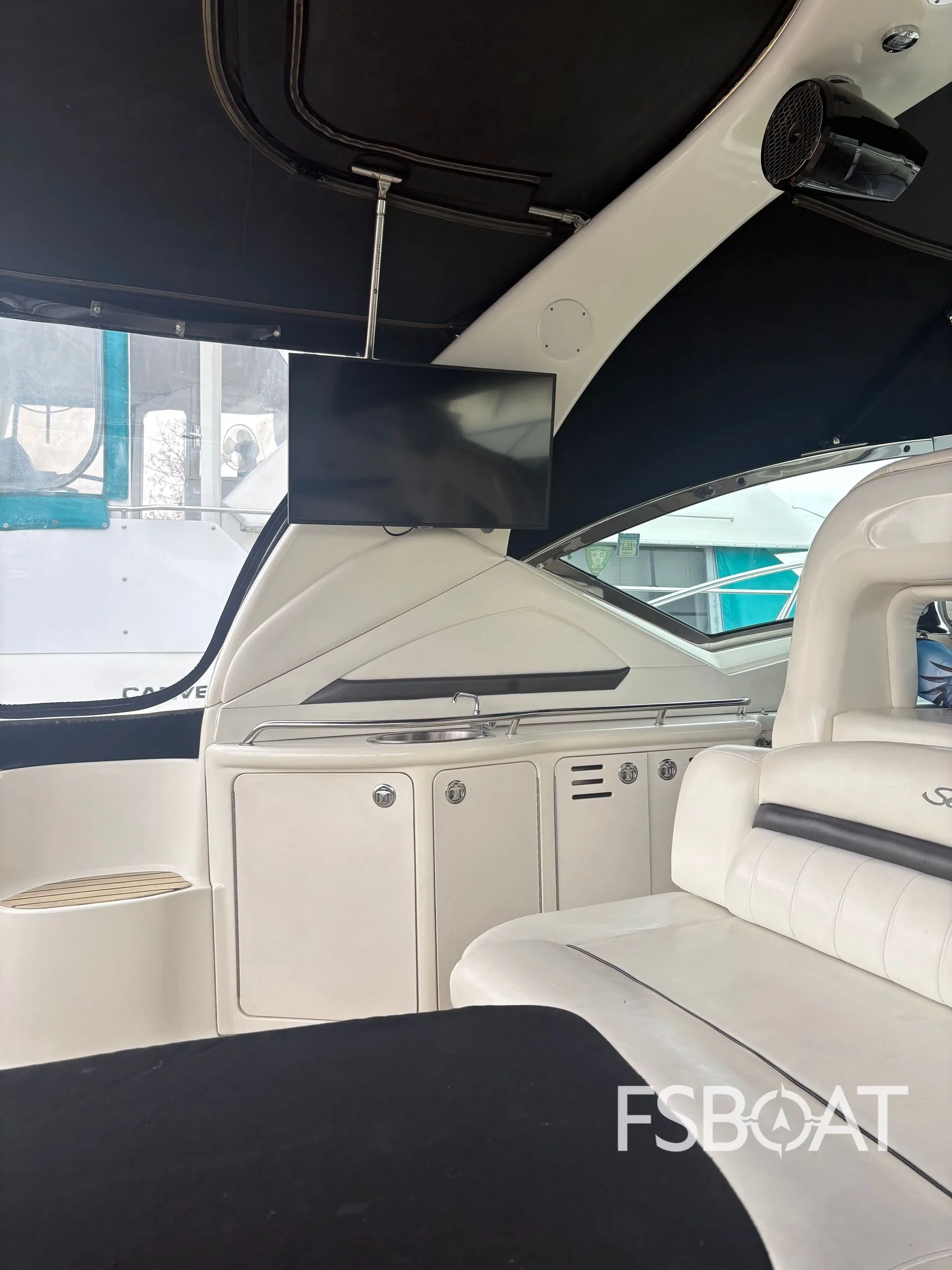 2003 Sea Ray 420 Sundancer - Media 6