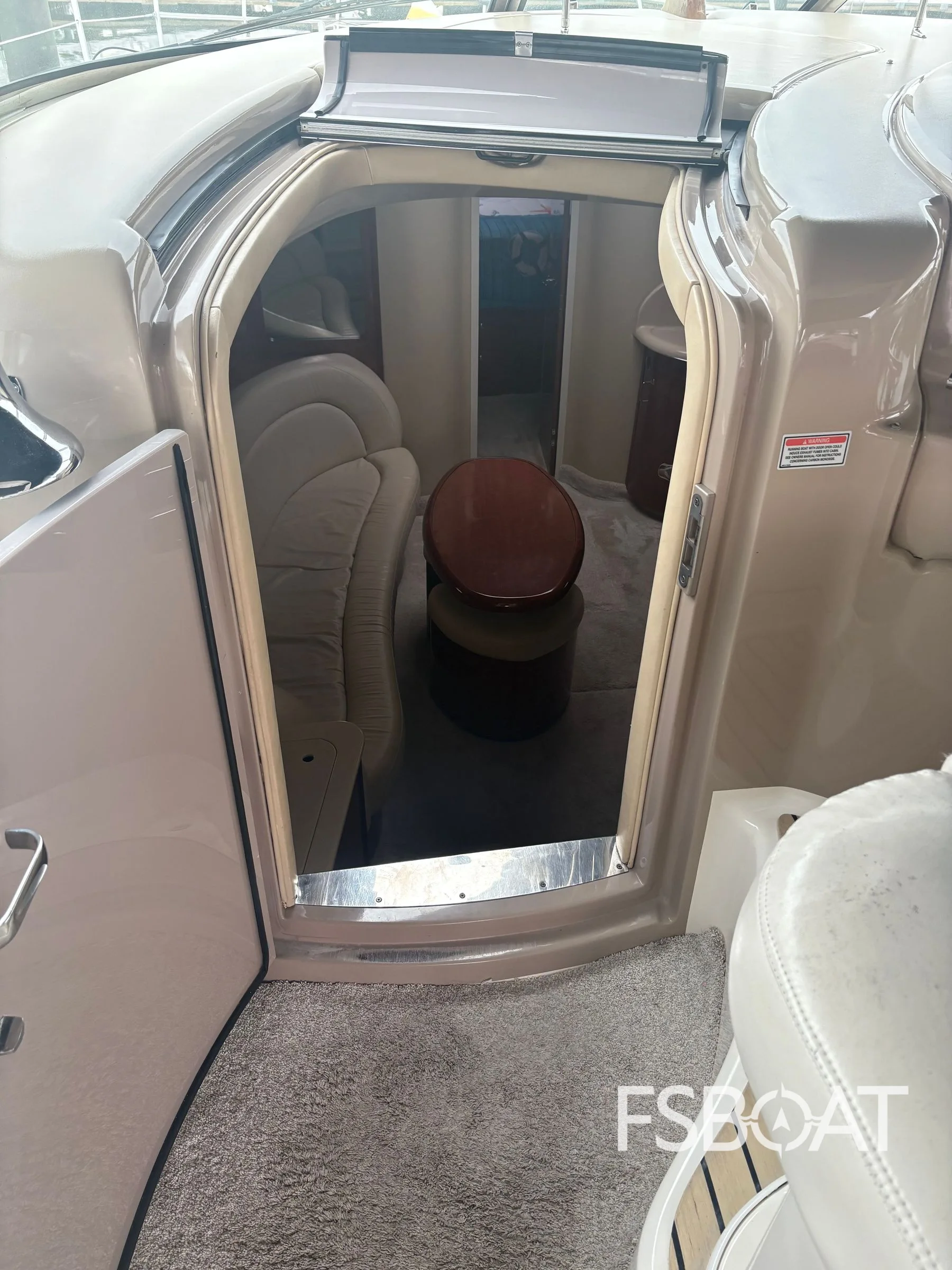2003 Sea Ray 420 Sundancer - Media 9