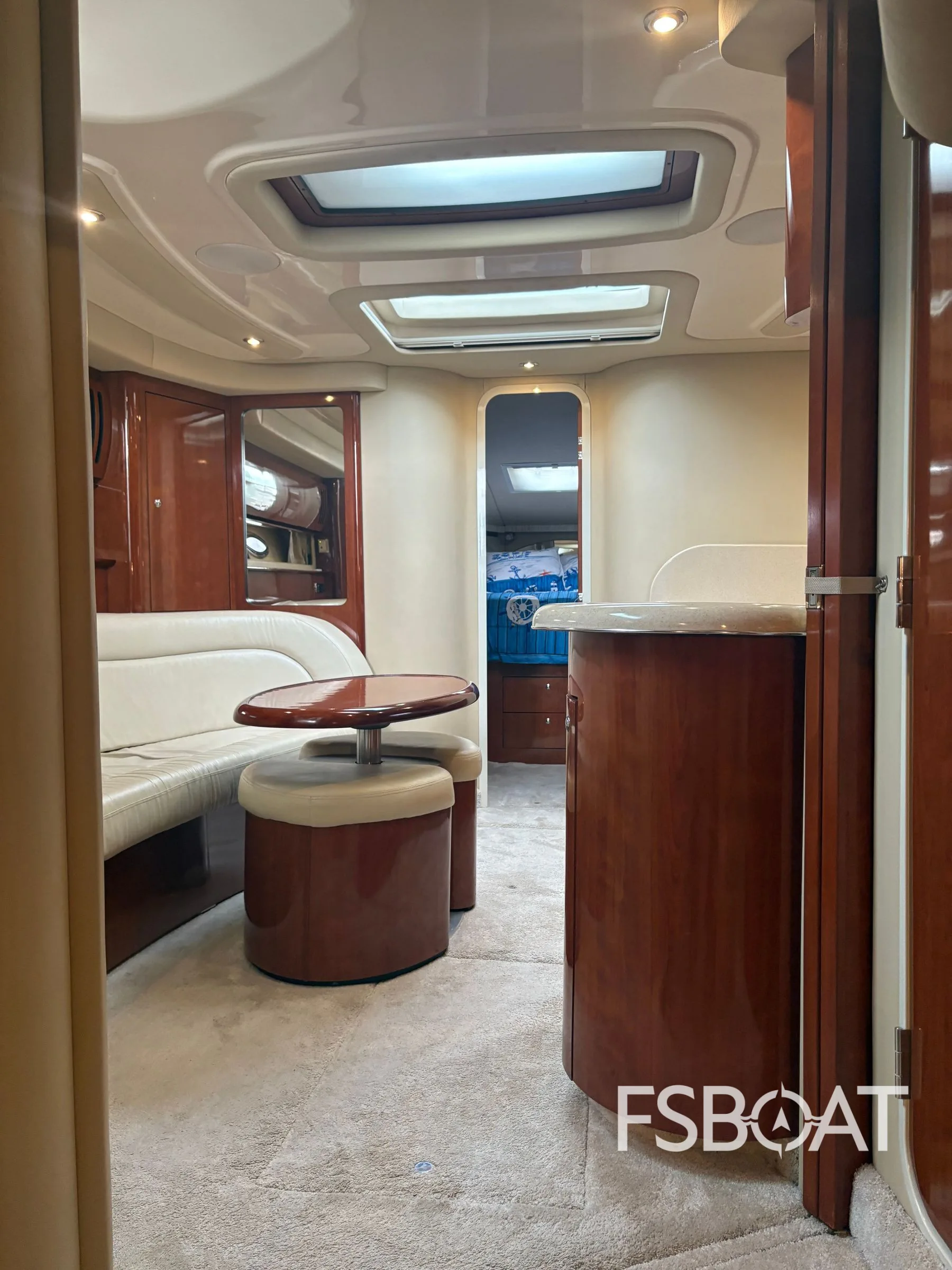 2003 Sea Ray 420 Sundancer - Media 16