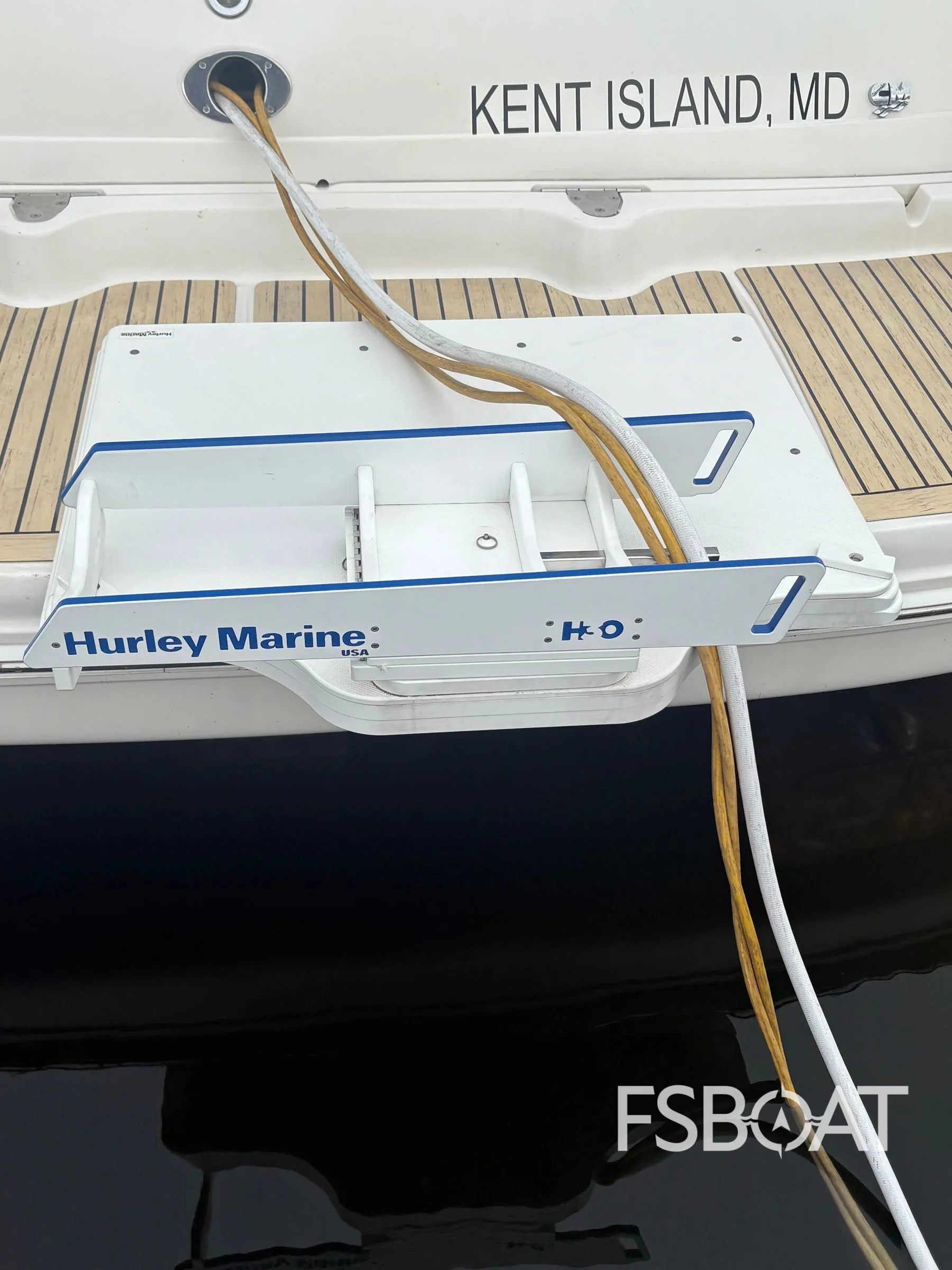 2003 Sea Ray 420 Sundancer - Media 3