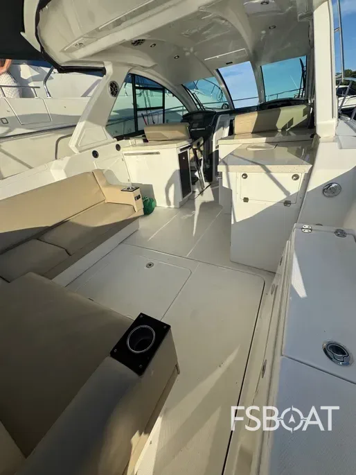 2016 Monterey 360 Sport Coupe - Media 12