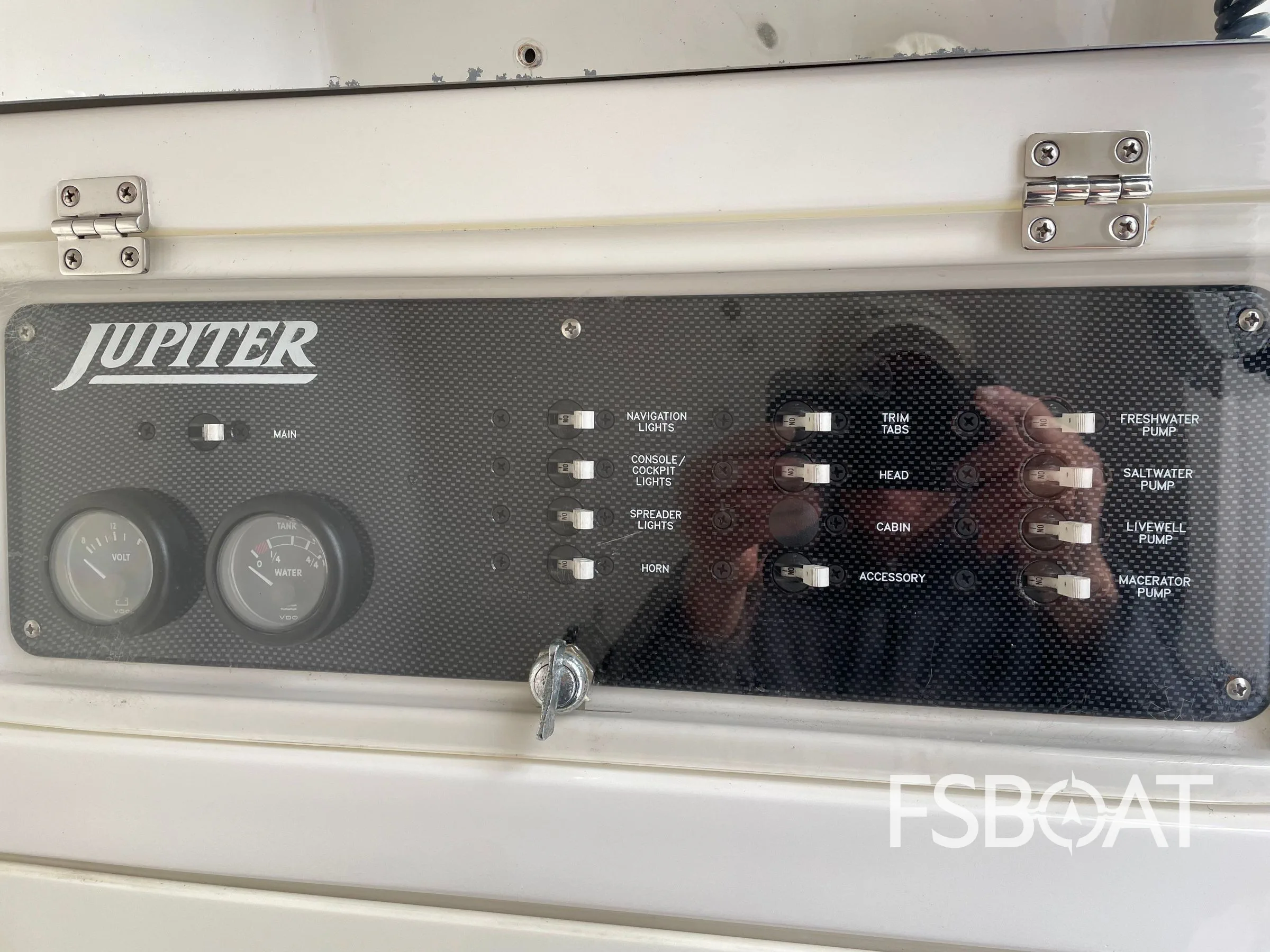 2007 Jupiter 29 FS - Media 5