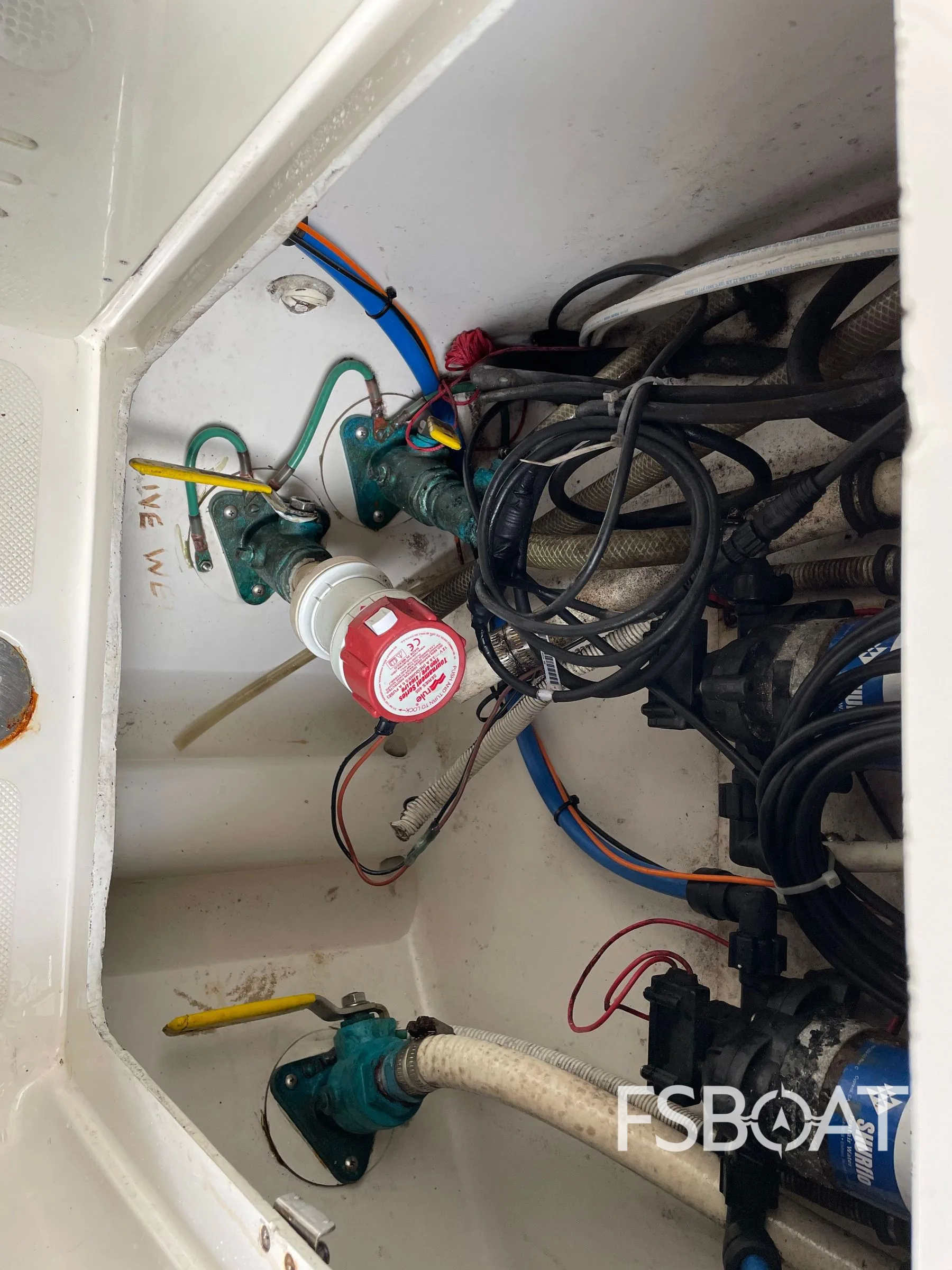2007 Jupiter 29 FS - Media 6