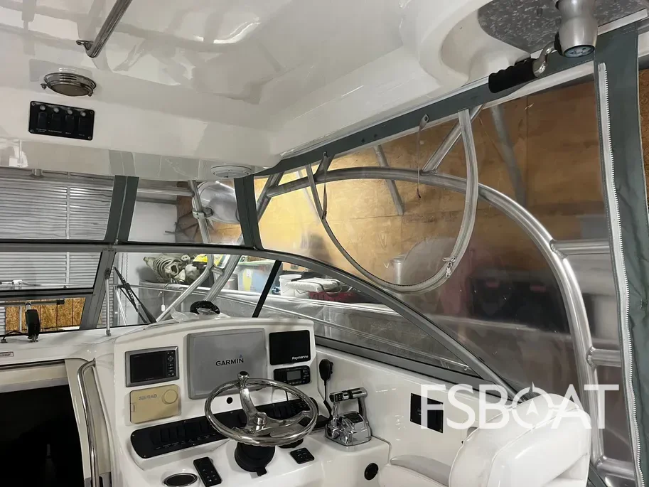 2010 Boston Whaler 305 Conquest - Media 3