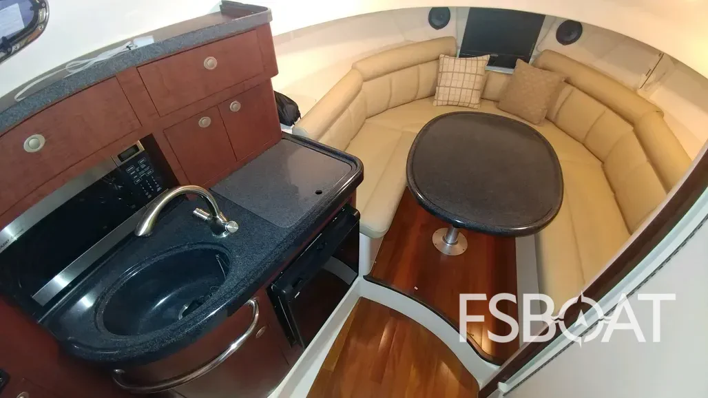 2010 Boston Whaler 305 Conquest - Media 10