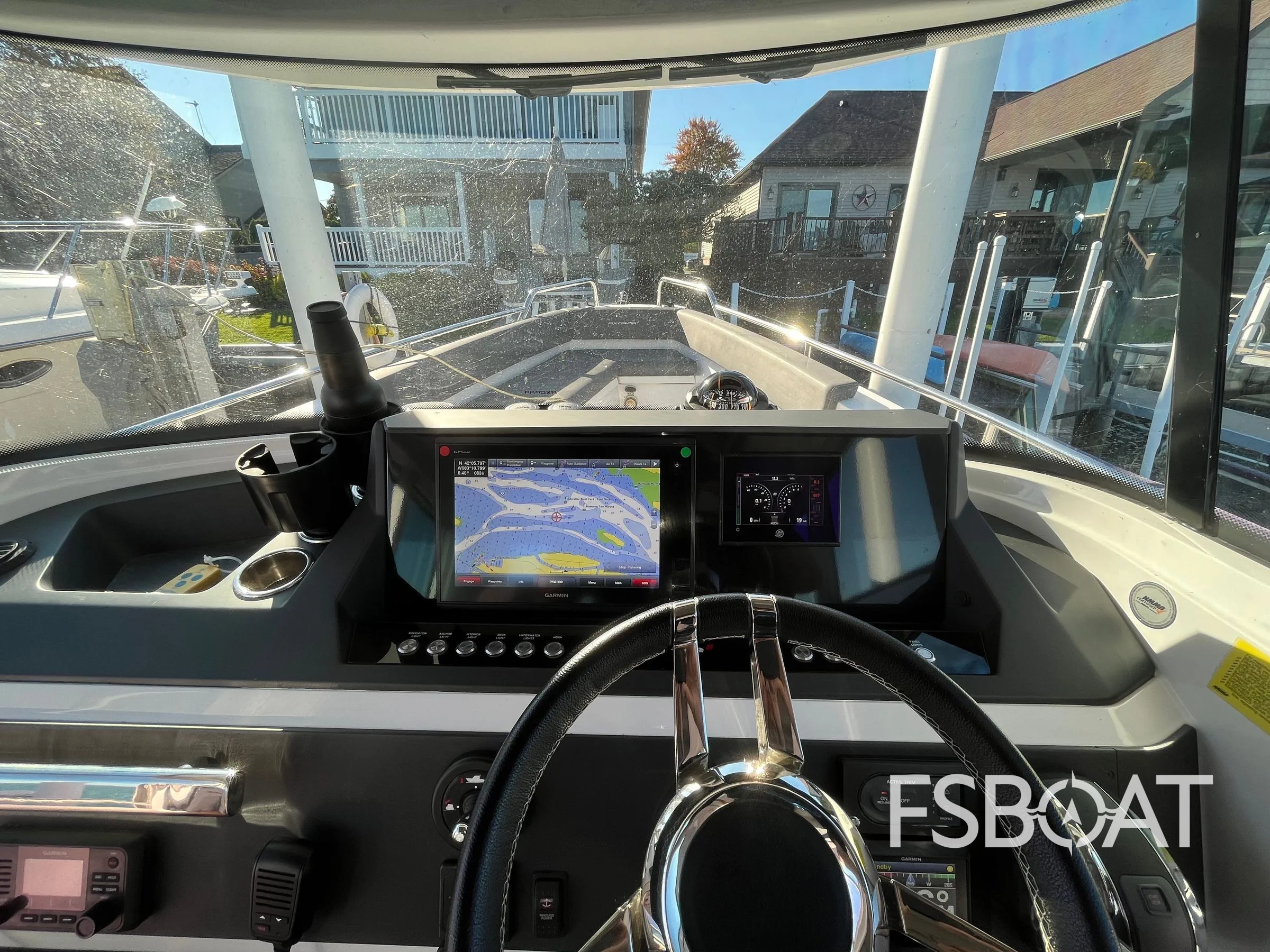 2018 Axopar 28 Cabin - Media 10