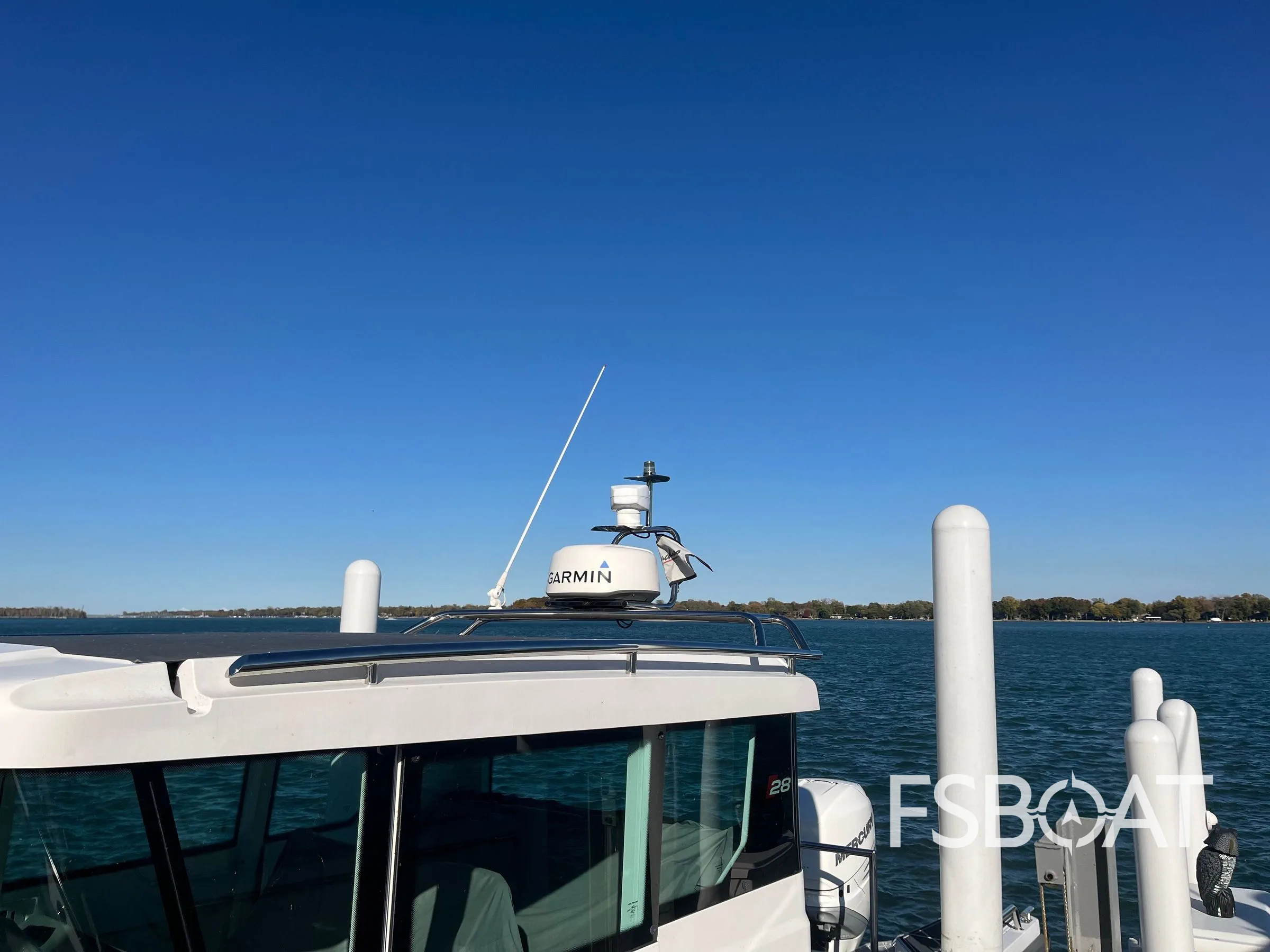2018 Axopar 28 Cabin - Media 13