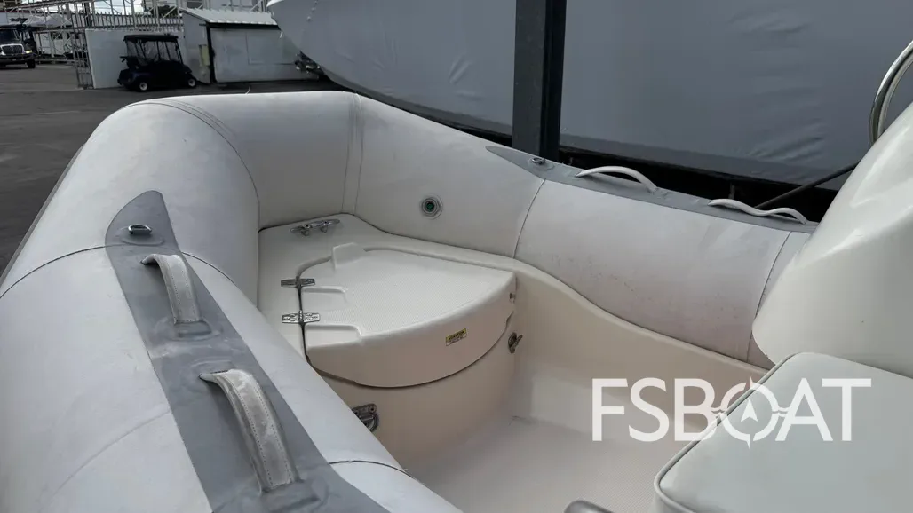 2015 Zodiac Bay Runner 420 - Media 11