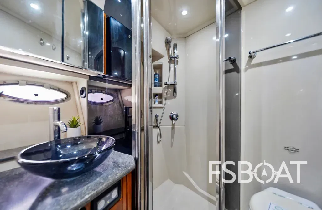 2007 Cruisers Yachts 447 - Media 8