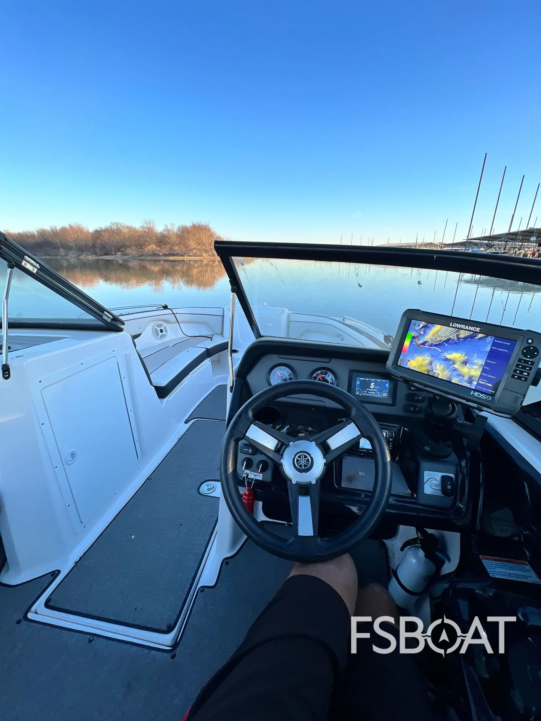 2019 Yamaha Boats 210AR - Media 5