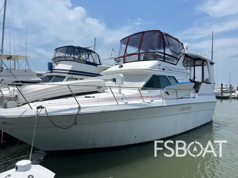 1989 Sea Ray 380 Aft Cabin - Media 3