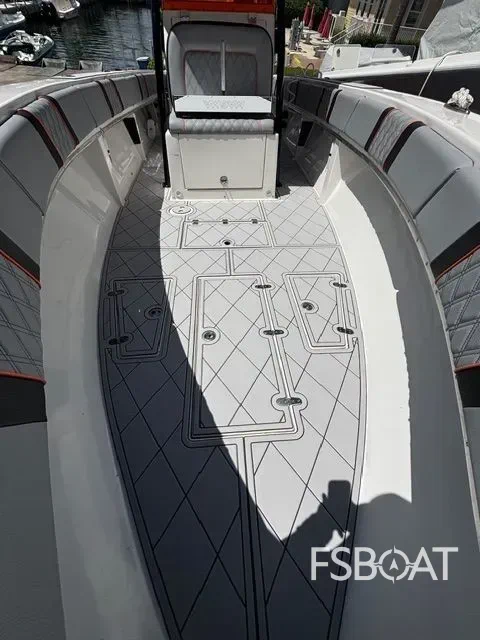 1995 Fountain Center Console - Media 6