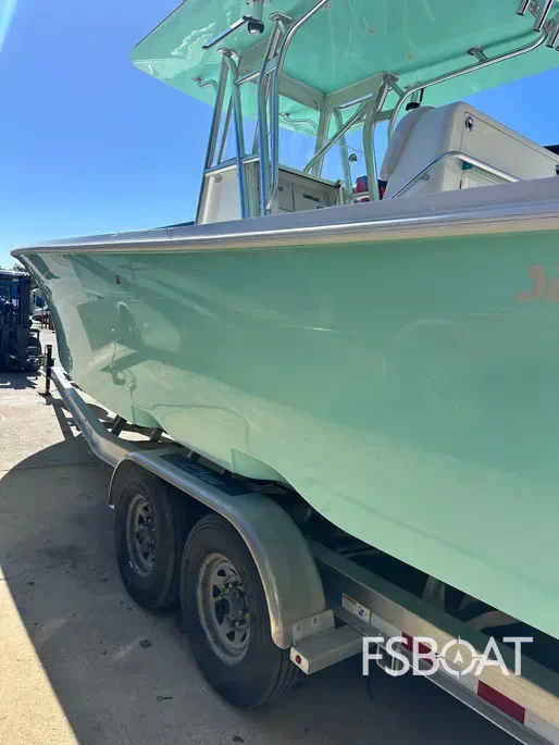 2018 SeaVee 320Z - Media 3