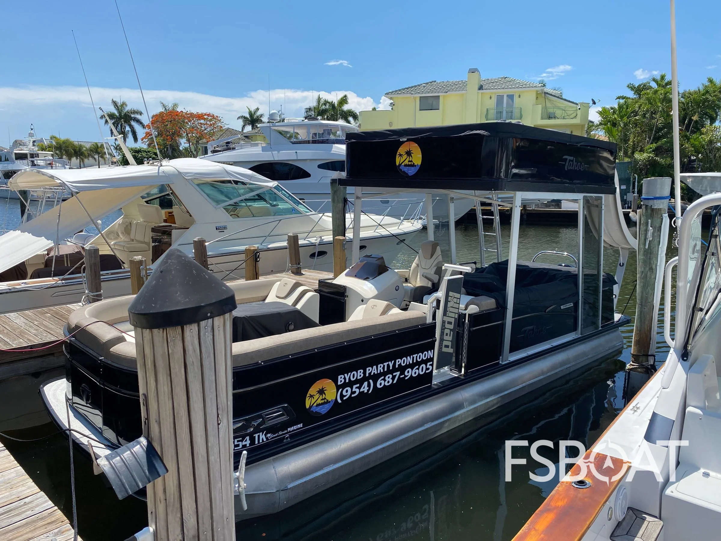 2023 Tahoe Pontoon Cascade Funship - Media 2