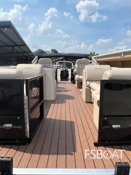 2022 Bentley Pontoons 223 LEGACY NAVIGATOR - Media 2