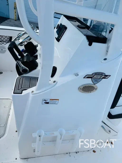 2024 Yamaha Boats 222 FSH Sport - Media 21