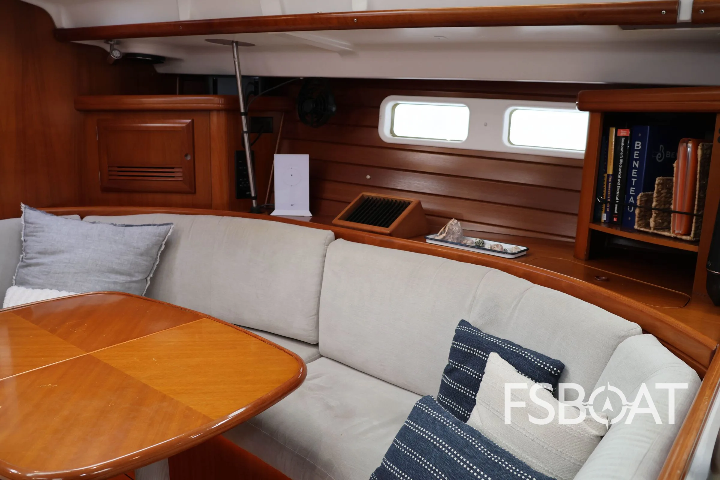 2002 Beneteau 473 - Media 3