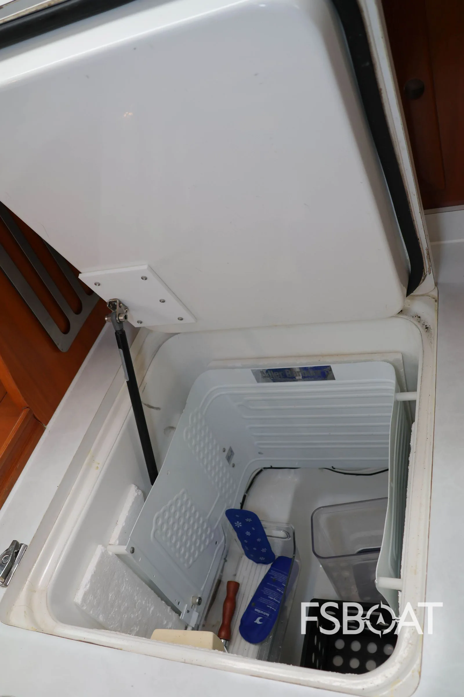 2002 Beneteau 473 - Media 6