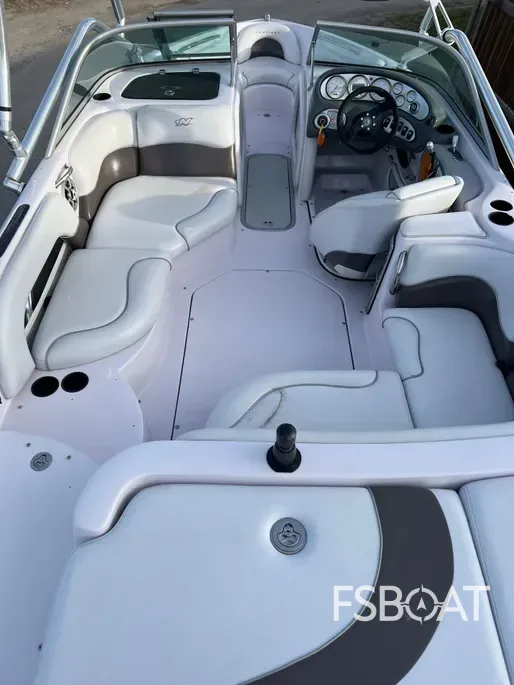 2005 Correct Craft Ski Nautique - Media 2