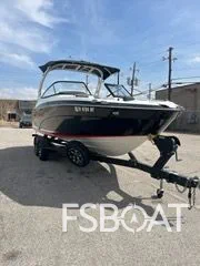 2020 Yamaha Boats 242SE - Media 8