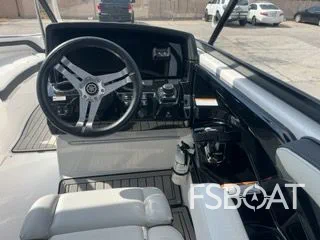 2020 Yamaha Boats 242SE - Media 12