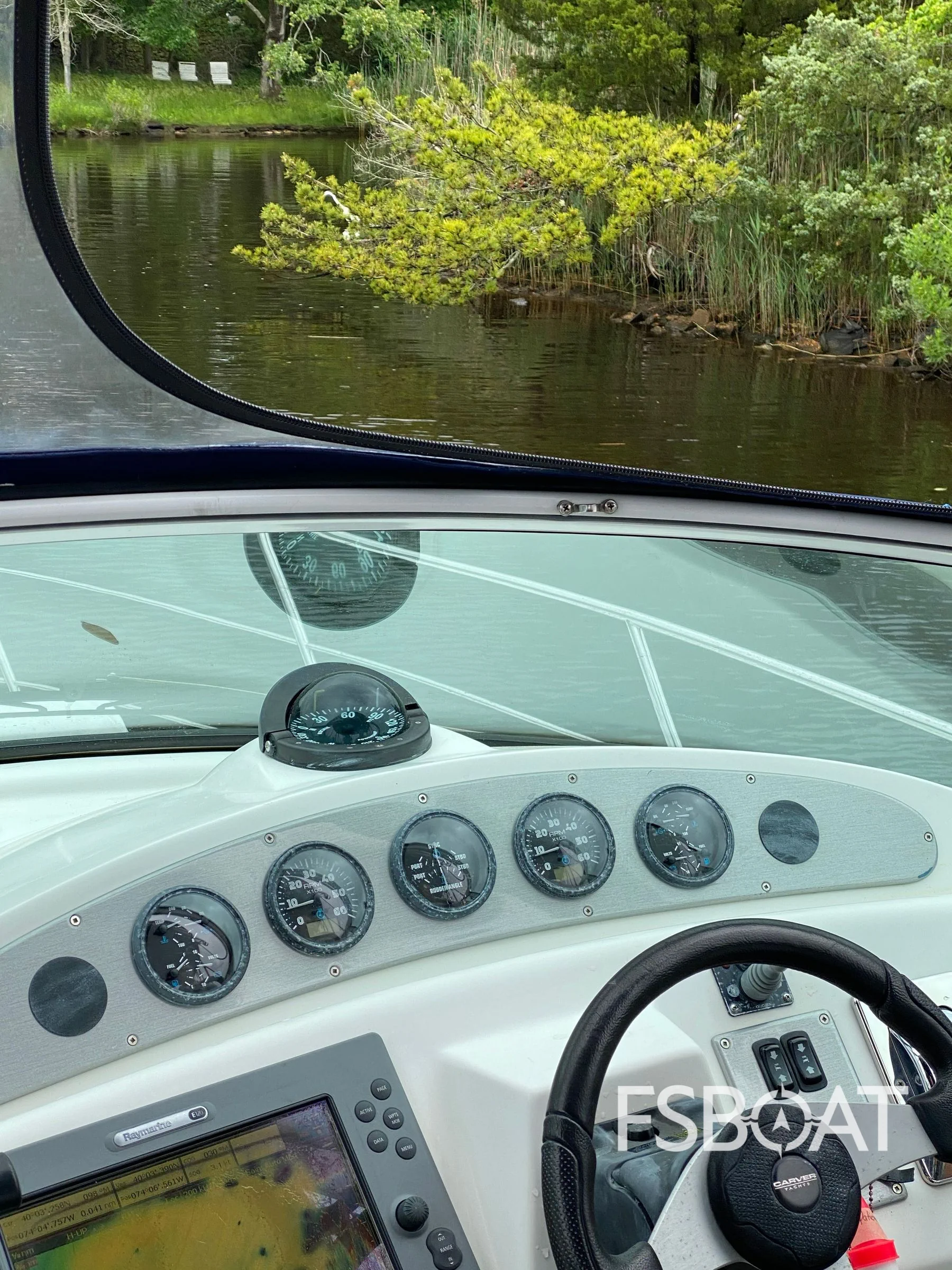 2007 Carver Mariner - Media 14