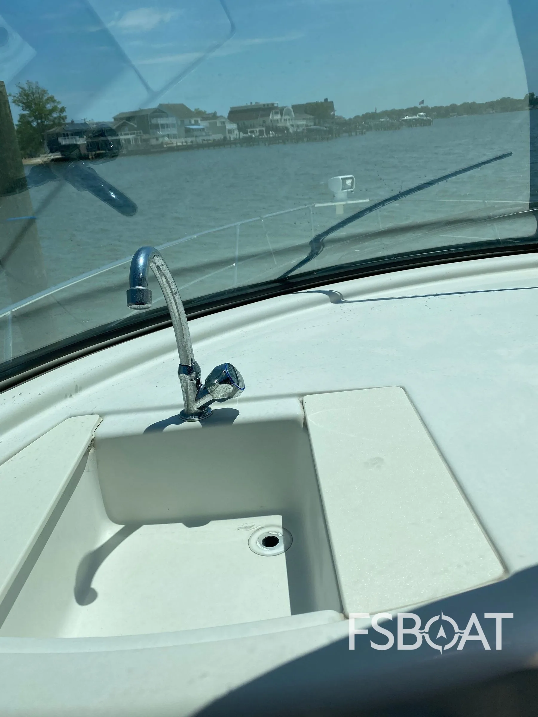 2007 Carver Mariner - Media 20