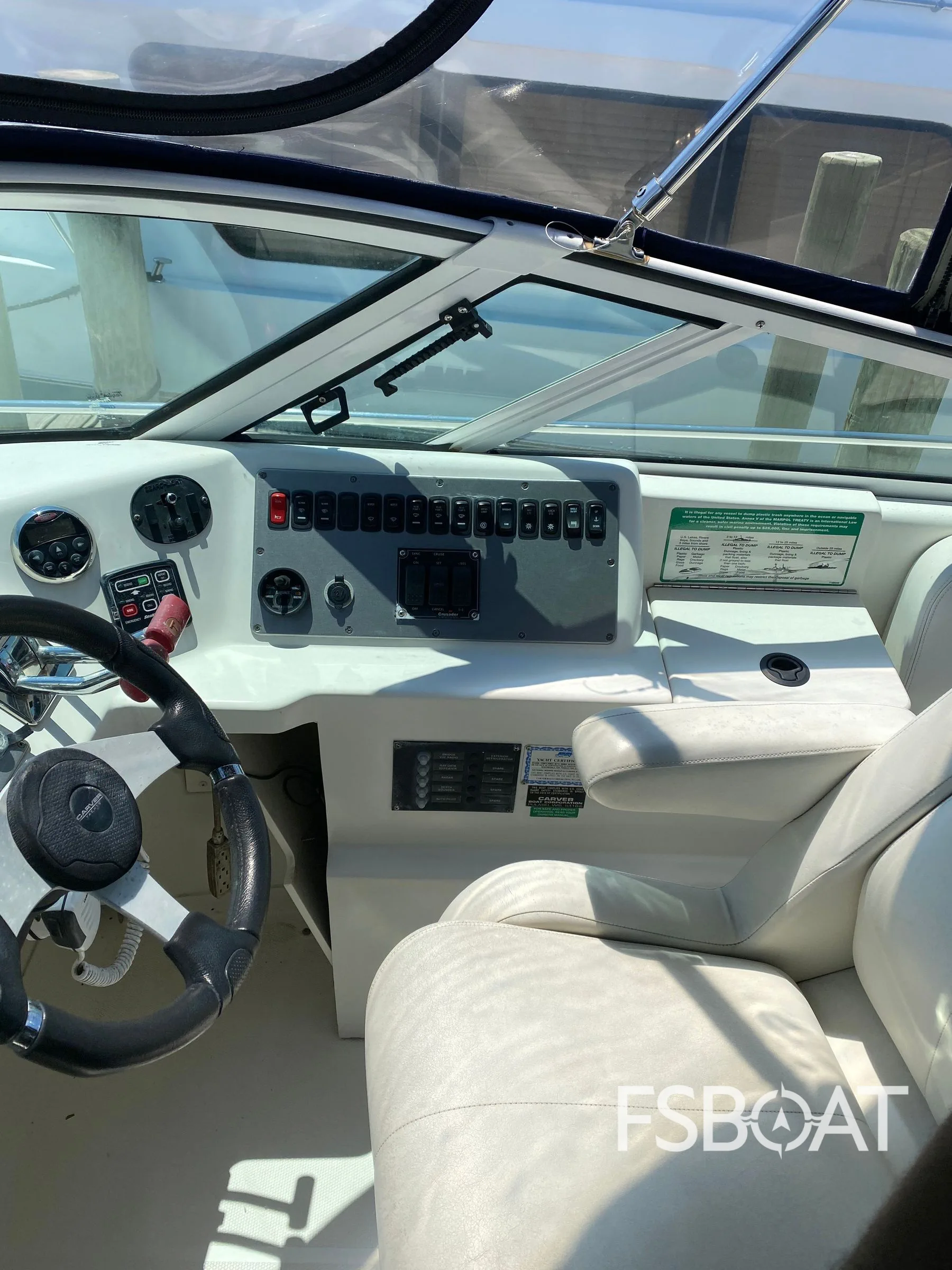 2007 Carver Mariner - Media 19