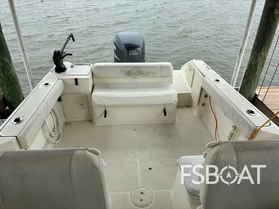 2005 Pursuit 2570 Offshore - Media 8