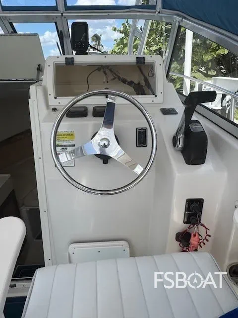 2007 Cobia 250WA - Media 16