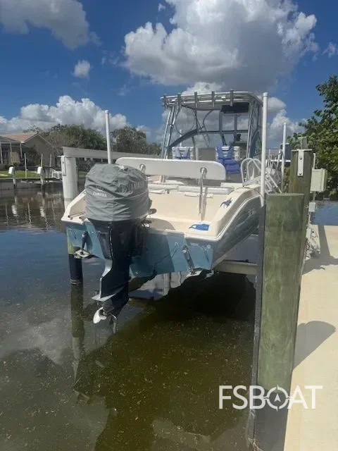 2007 Cobia 250WA - Media 10