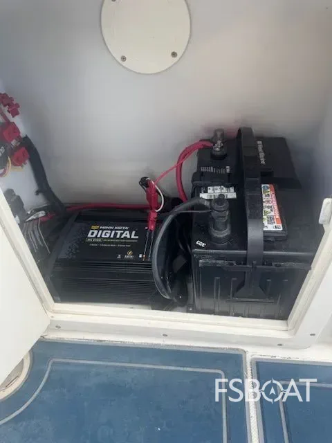 2007 Cobia 250WA - Media 7