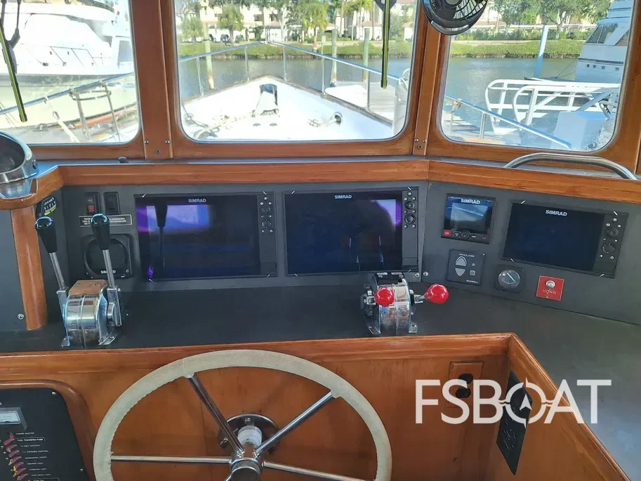 1992 Nordhavn 46 Pilothouse - Media 14