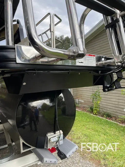 2022 Harris FloteBote Crowne SL 270 - Media 5