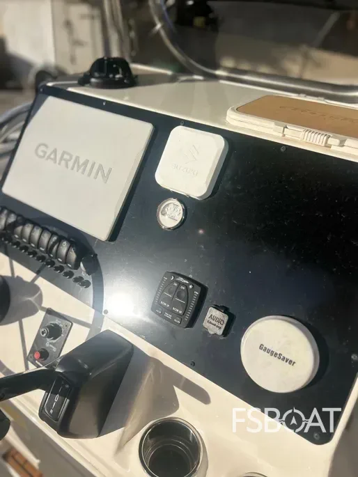 2023 Bulls Bay 230 Center Console - Media 9