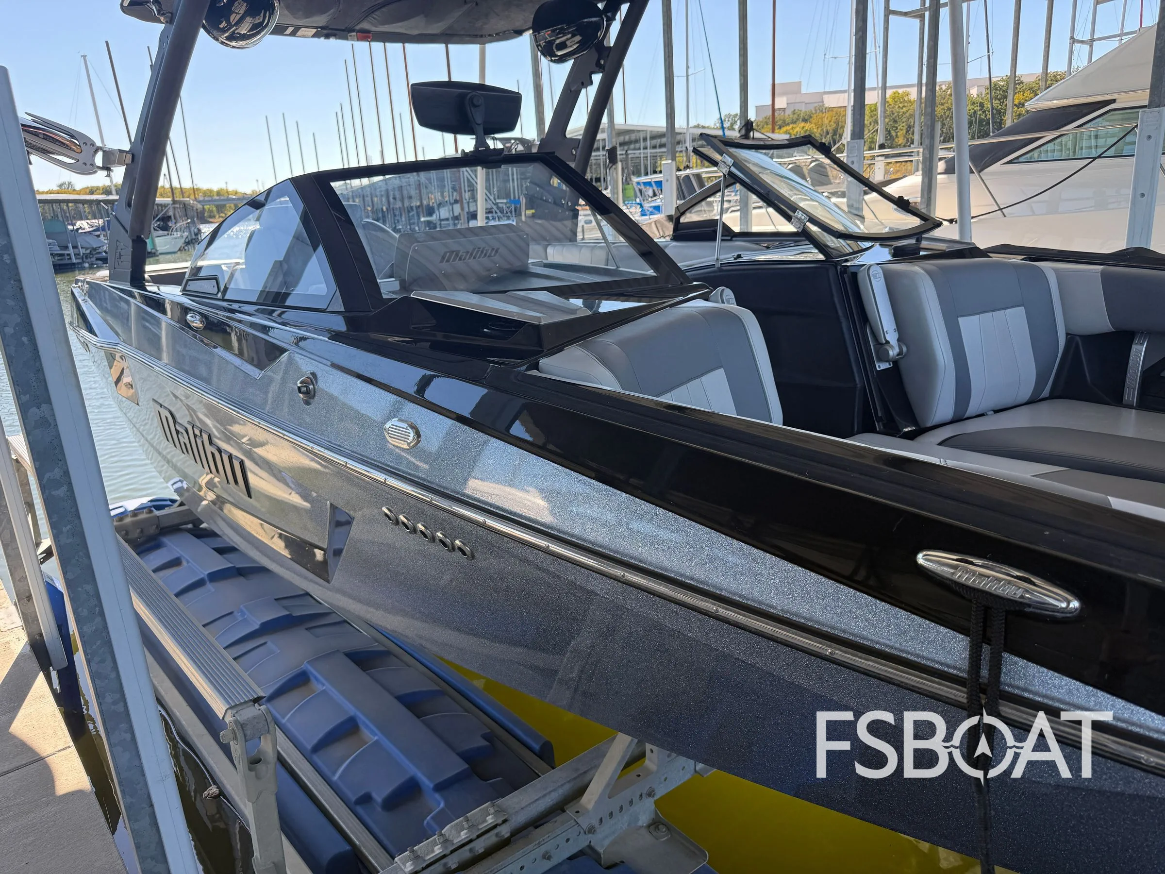 2020 Malibu Wakesetter 23 MXZ - Media 9