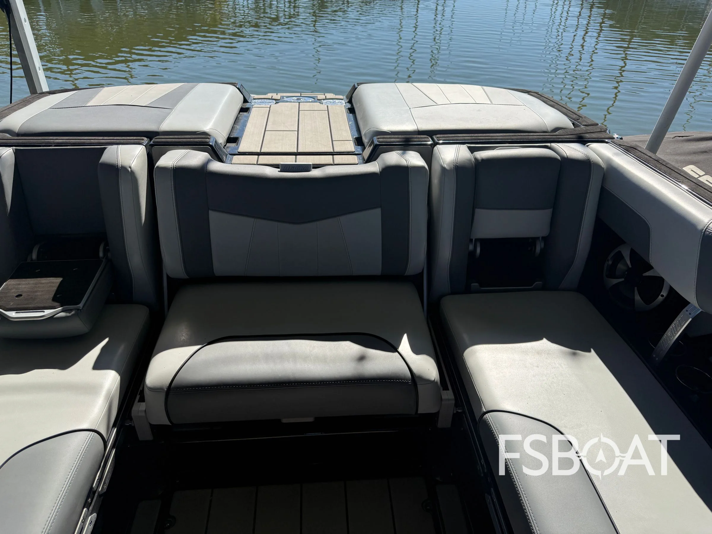 2020 Malibu Wakesetter 23 MXZ - Media 16