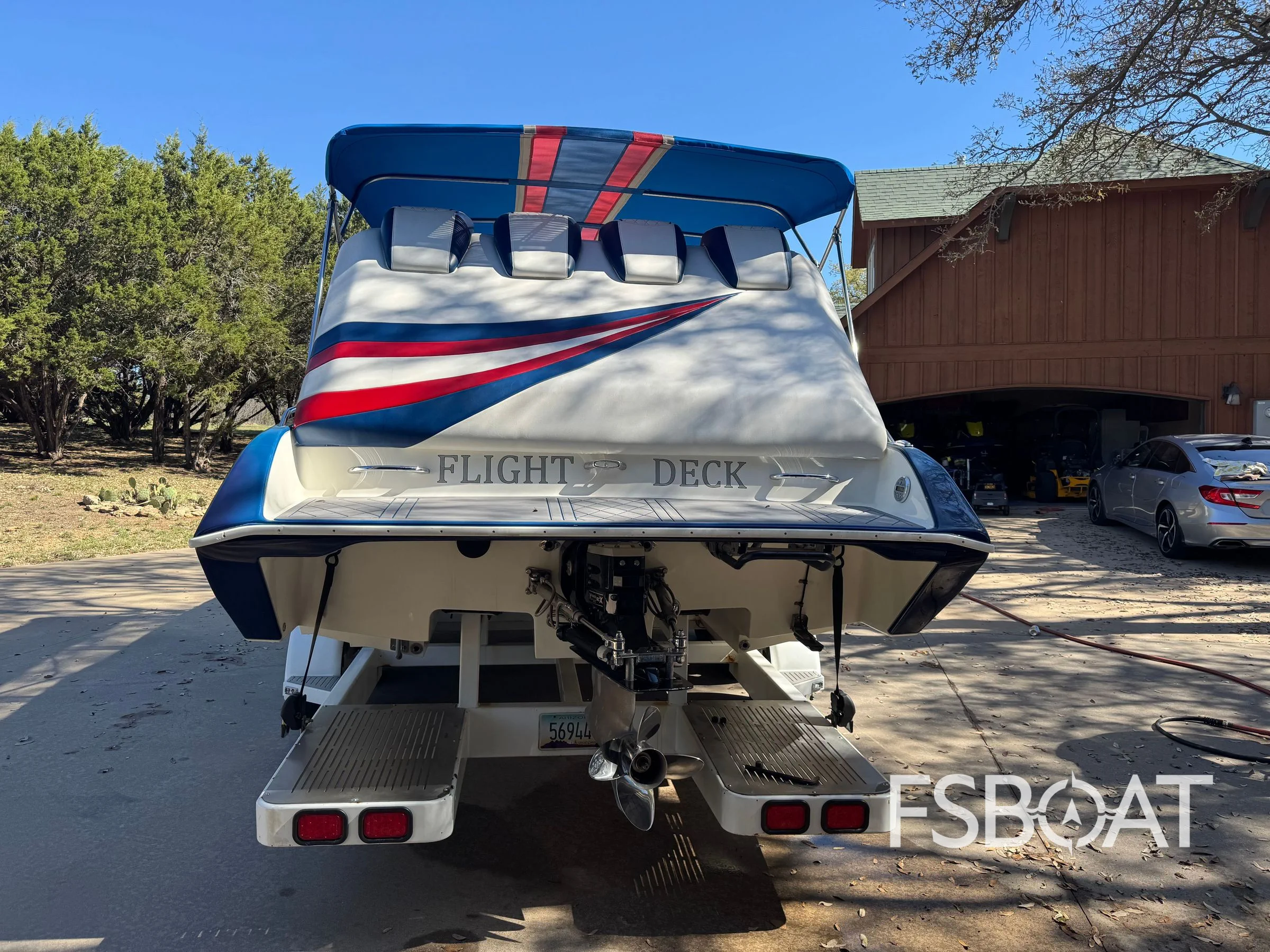 2001 Conquest Top Cat 1 - Media 3