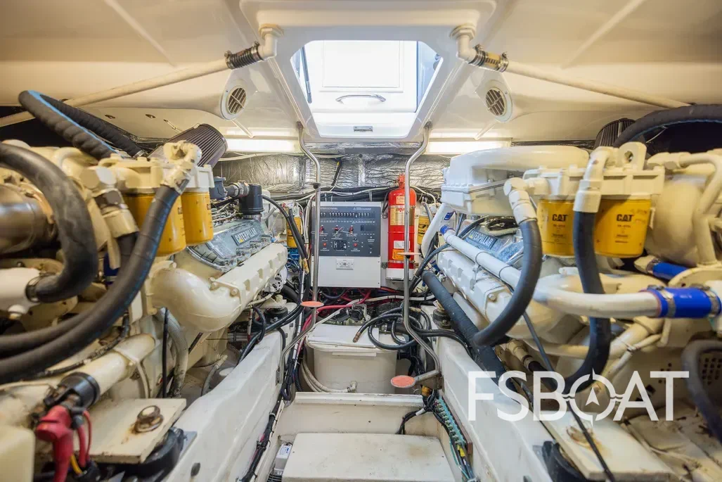 2000 Tiara Yachts 4100 Open - Media 13
