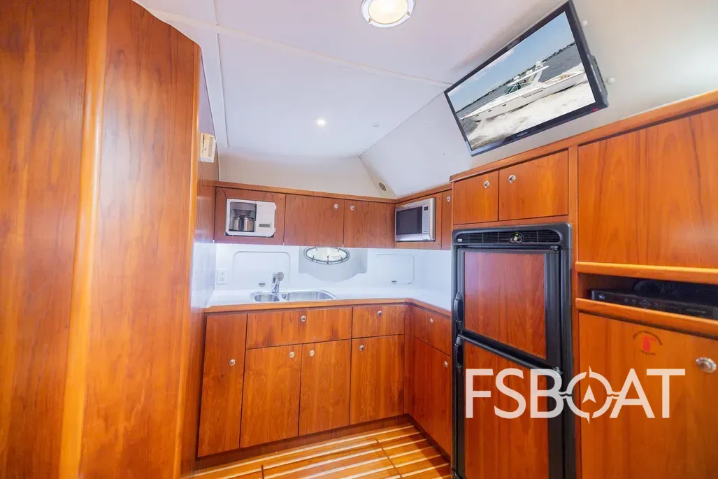 2000 Tiara Yachts 4100 Open - Media 10