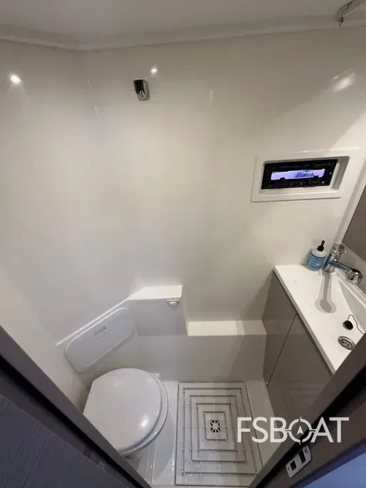 2021 Fountaine Pajot MY4.S - Media 5