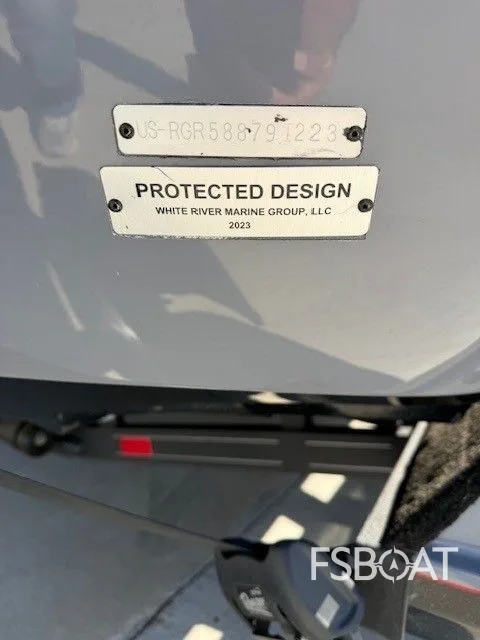 2023 Ranger 521R - Media 8