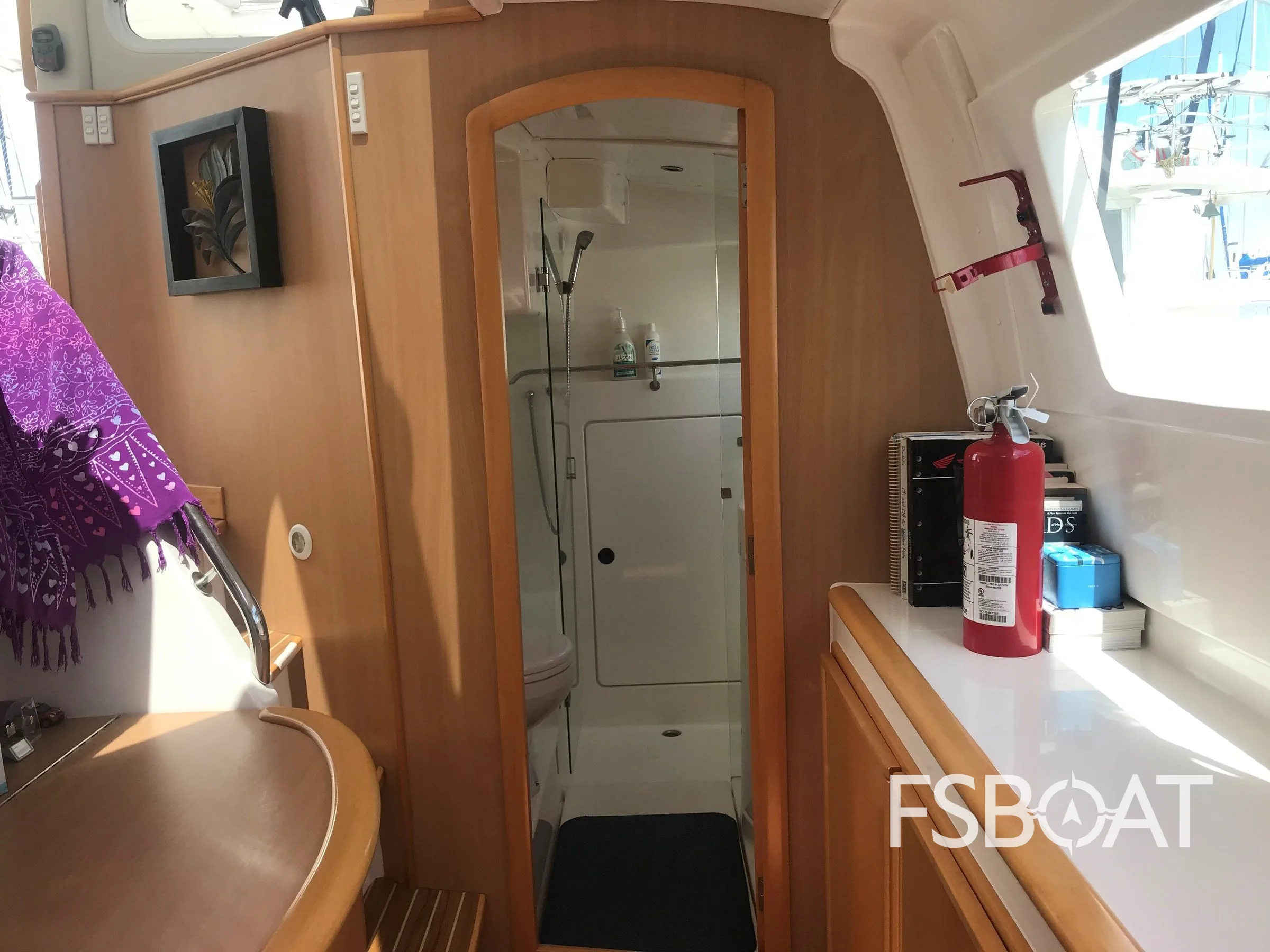 2010 Seawind 1160 Deluxe - Media 13