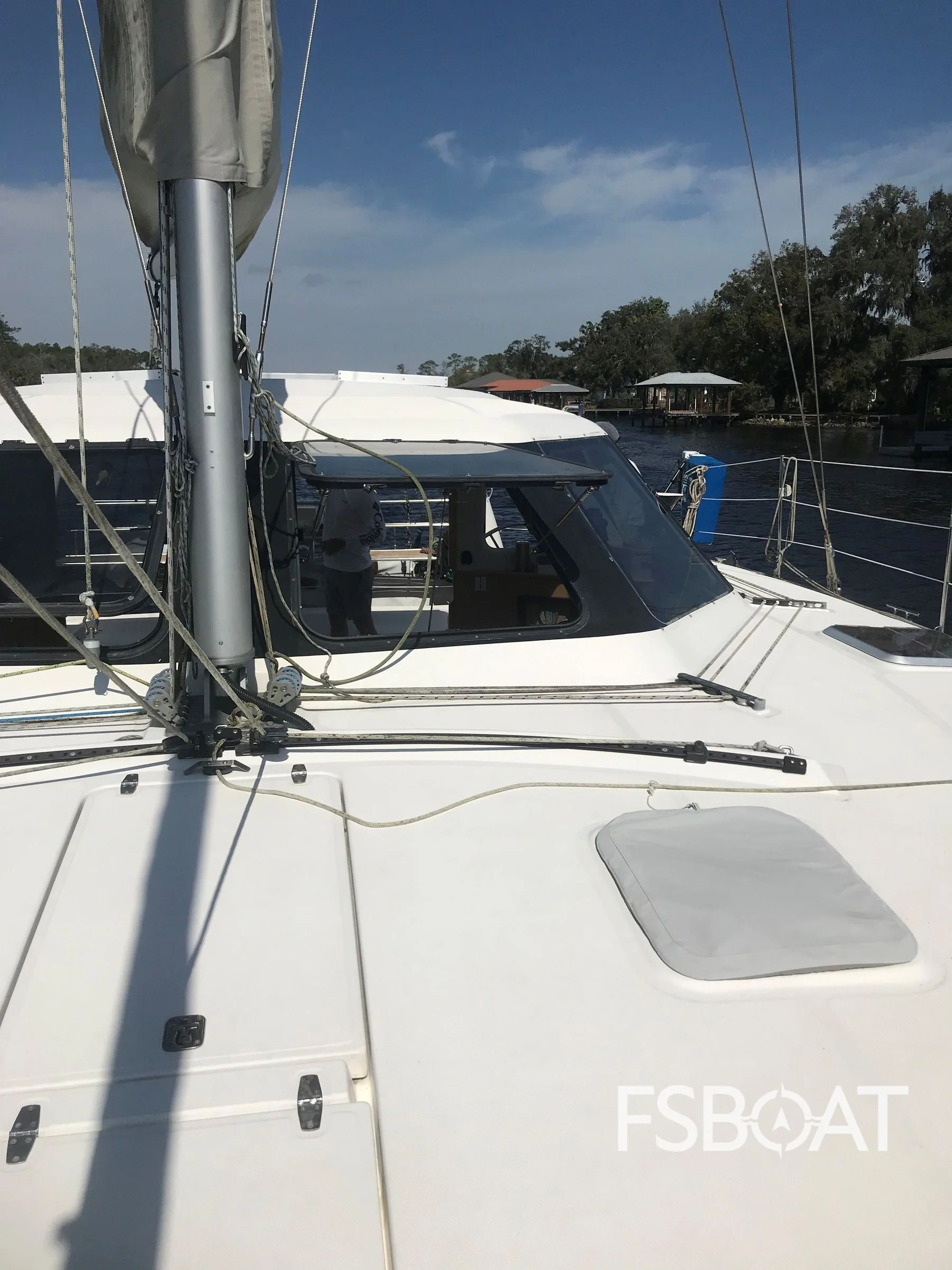 2010 Seawind 1160 Deluxe - Media 22