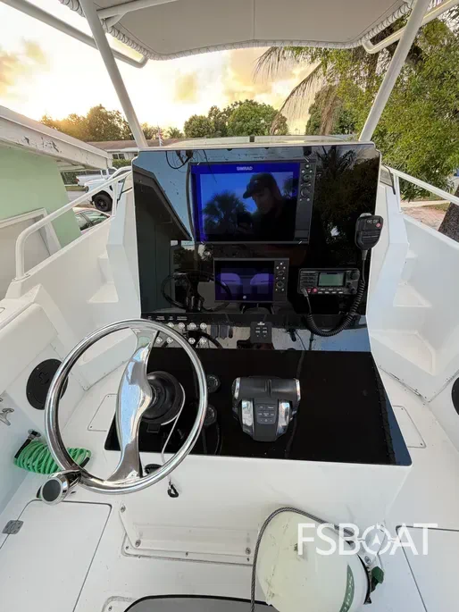2001 Intrepid 289 - Media 17