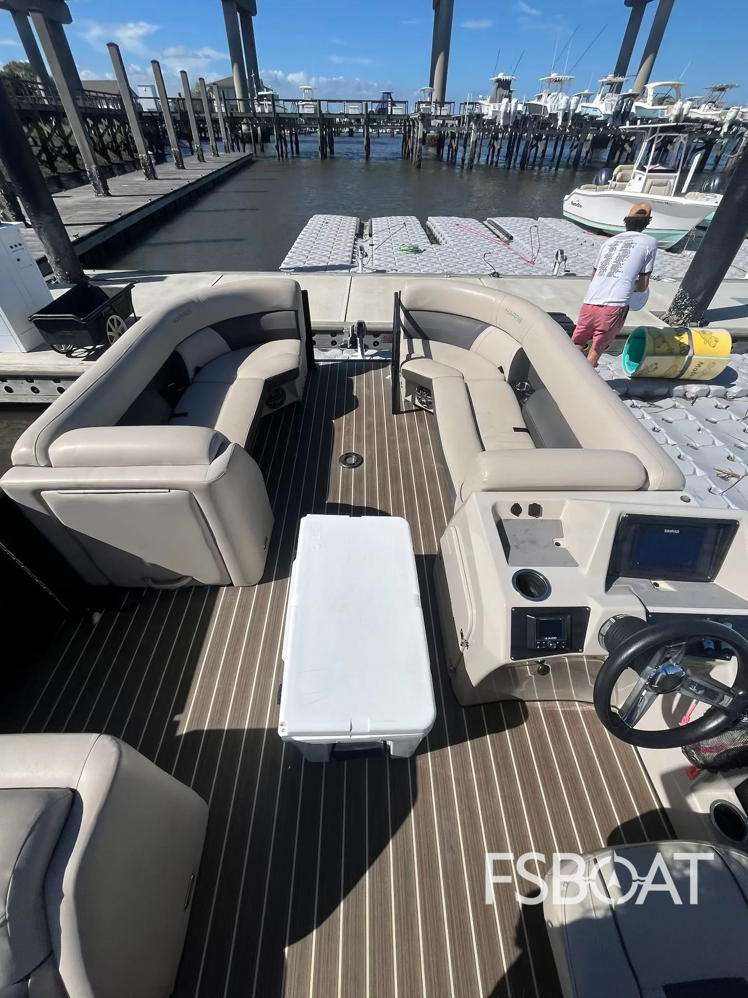 2022 Harris Cruiser 230 - Media 7