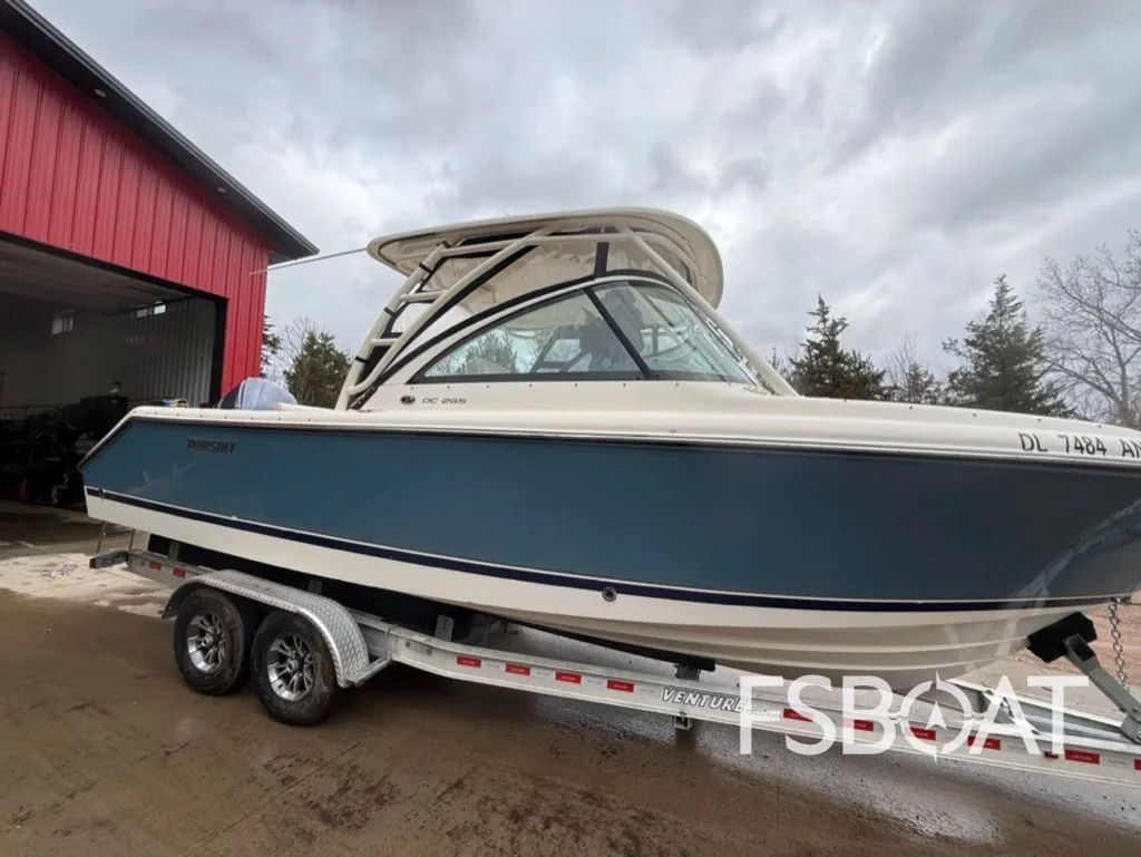 2013 Pursuit DC 265 - Media 2