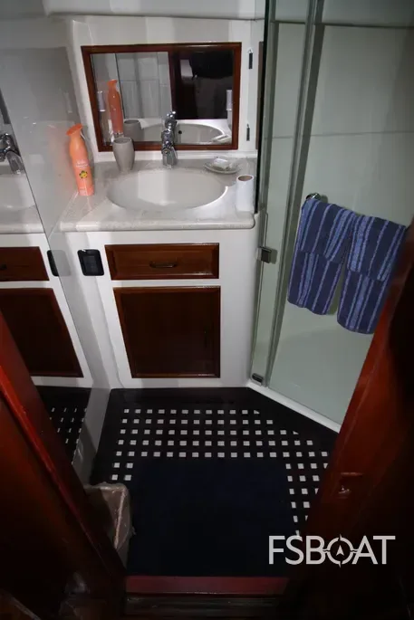 1983 Sea Ranger 45 Trawler - Media 19